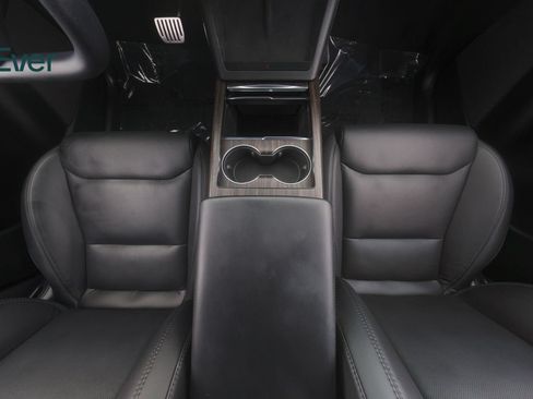 Used 2023 Tesla Model X AWD/4WD image 29