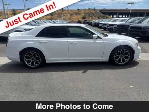 Used 2018 Chrysler 300 S w/ S Model Appearance Package RWD image 7