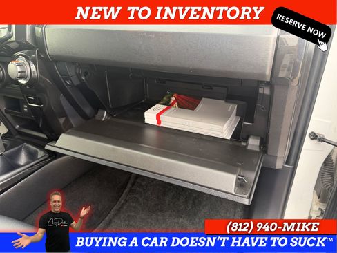 Used 2018 Toyota 4Runner TRD Off-Road Premium AWD/4WD image 39