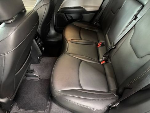 Used 2023 Jeep Compass Limited AWD/4WD image 24