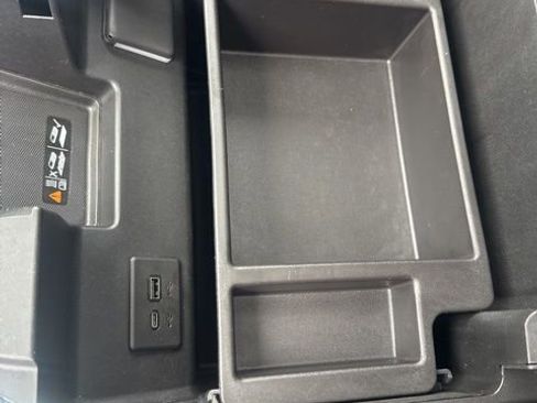 Used 2024 GMC Sierra 1500 SLT w/ SLT Premium Plus Package image 29