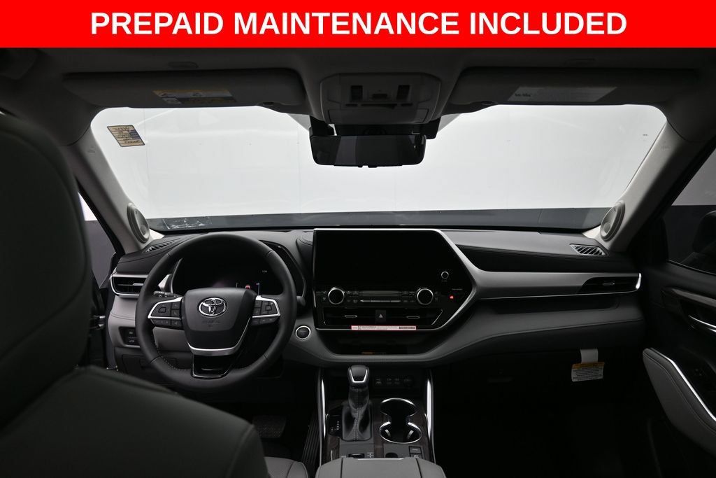Certified 2026 Toyota Highlander Platinum AWD/4WD image 29