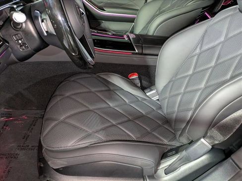 New 2026 Mercedes-Benz Maybach S 580 4MATIC image 4