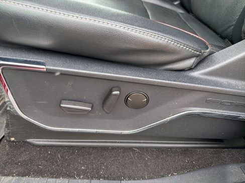 Used 2022 Ford F150 Lariat image 27