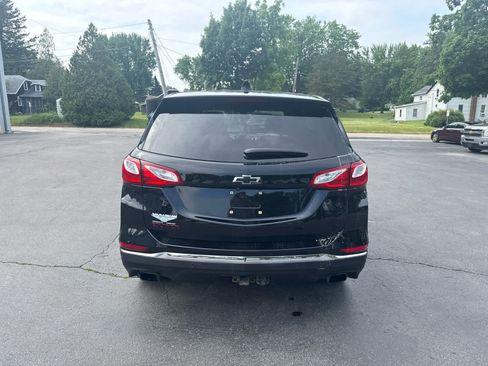 Used 2019 Chevrolet Equinox LT FWD image 4
