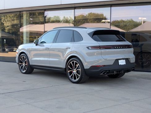 New 2026 Porsche Cayenne S AWD/4WD image 3