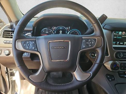 Used 2018 GMC Yukon Denali w/ Open Road Package AWD/4WD image 14