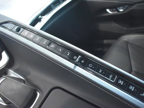 Used 2021 Chevrolet Corvette Stingray Preferred Conv w/ Battery Protection Package image 24