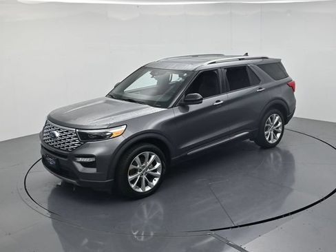 Used 2021 Ford Explorer Platinum w/ Equipment Group 601A AWD/4WD image 61