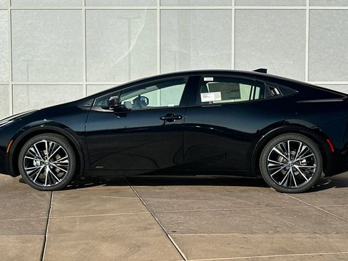 New 2026 Toyota Prius Limited image 7