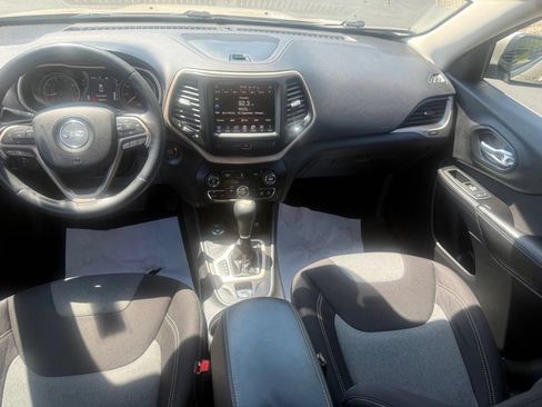 Used 2014 Jeep Cherokee Latitude w/ Comfort/Convenience Group AWD/4WD image 42