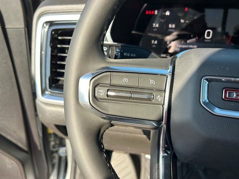 New 2026 GMC Canyon Elevation w/ Convenience Package image 13