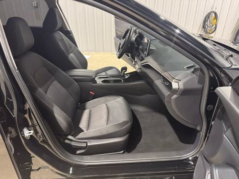 Used 2024 Nissan Altima 2.5 SV FWD image 23
