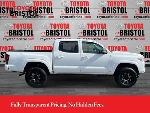 Used 2023 Toyota Tacoma SR AWD/4WD image 2