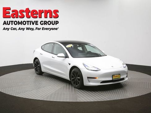 Used 2021 Tesla Model 3 Standard Range Plus RWD image 49