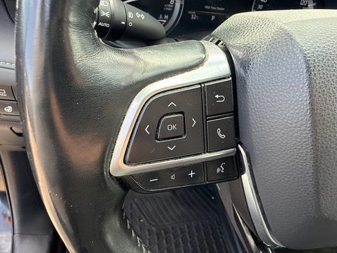 Used 2021 Toyota Highlander Limited AWD/4WD image 17