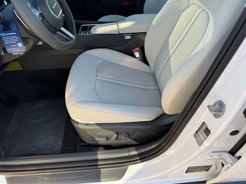 New 2026 Hyundai Sonata SEL FWD image 8