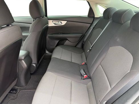 Used 2023 Kia Forte LXS w/ LXS Technology Package FWD image 11