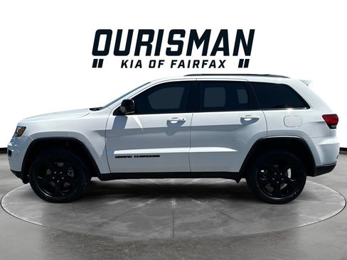 Used 2021 Jeep Grand Cherokee Freedom Edition AWD/4WD image 4