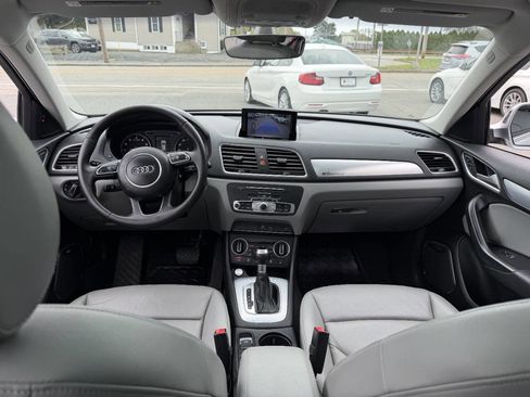 Used 2016 Audi Q3 2.0T Prestige AWD/4WD image 25