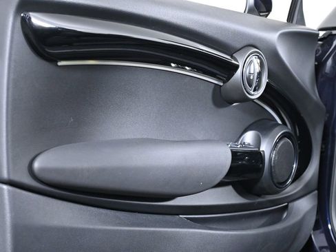 Certified 2024 MINI Cooper S image 33