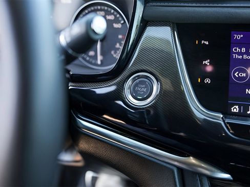 Certified 2025 Cadillac XT6 Sport w/ Platinum Package image 18