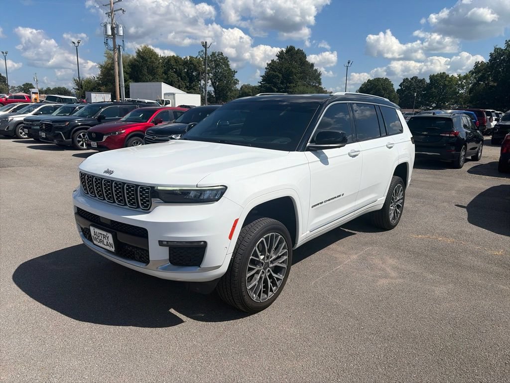 Used 2021 Jeep Grand Cherokee L Summit AWD/4WD image 2