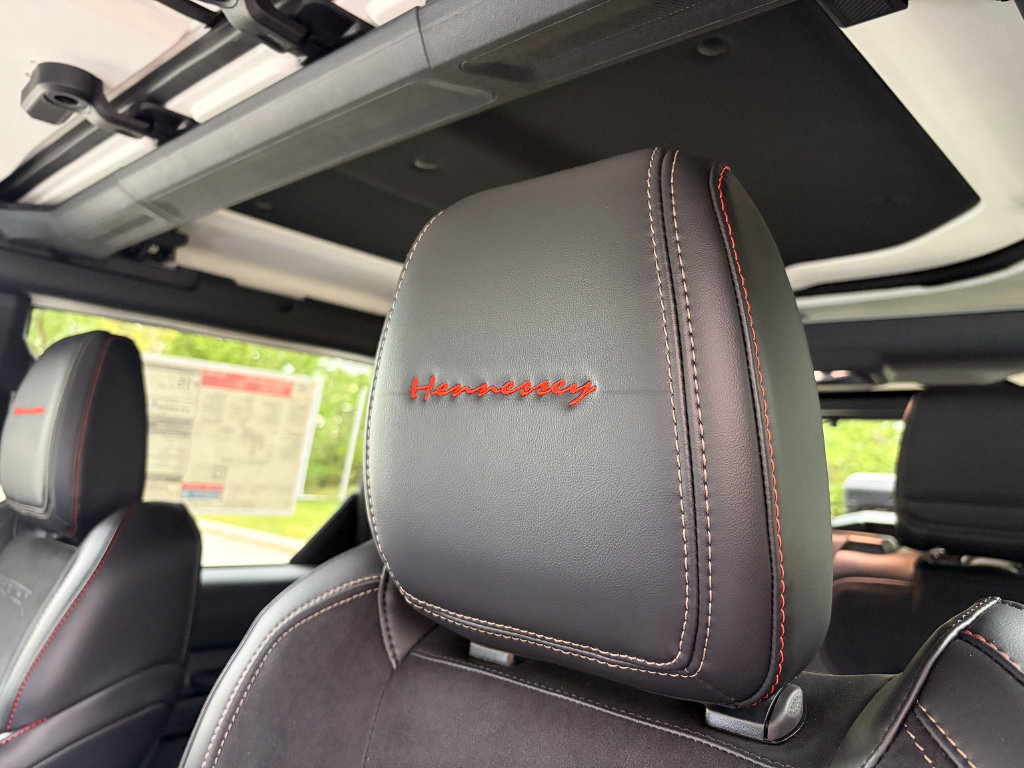 New 2026 Ford Bronco Raptor w/ Interior Carbon Fiber Pack AWD/4WD image 13