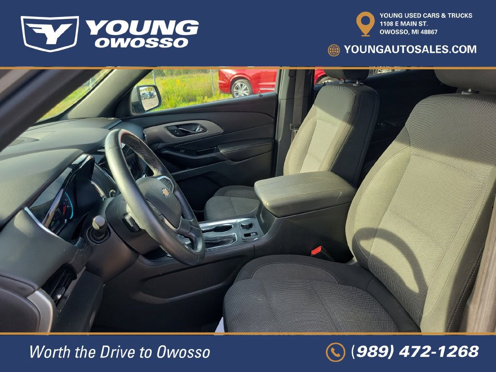 Used 2023 Chevrolet Traverse LT w/ Rear Camera Mirror Package AWD/4WD image 7