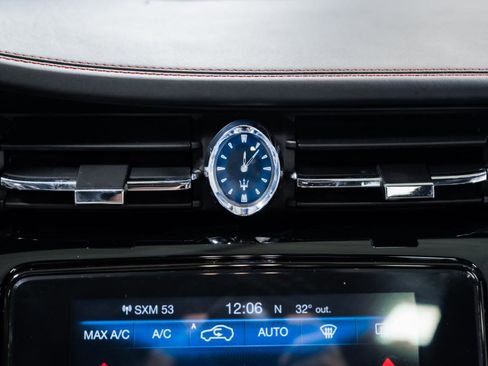 Used 2017 Maserati Quattroporte S GranSport Q4 image 24