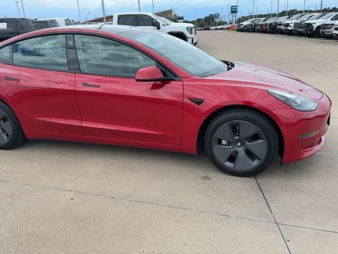 Used 2023 Tesla Model 3 Standard Range RWD image 2