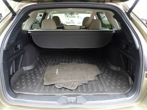 Used 2020 Subaru Outback Premium AWD/4WD image 15