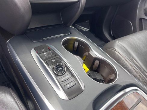 Used 2020 Acura MDX SH-AWD image 37