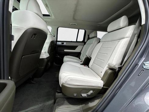 New 2025 Hyundai Santa Fe Calligraphy image 18