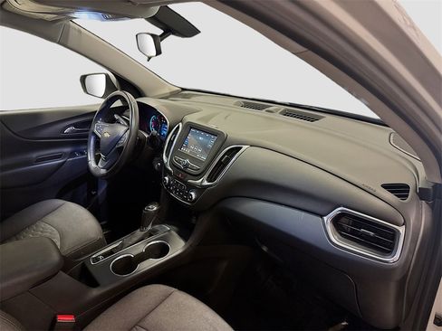Used 2019 Chevrolet Equinox LT image 34