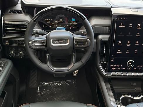 New 2026 GMC Yukon XL AT4 w/ AT4 Premium Plus Package AWD/4WD image 15