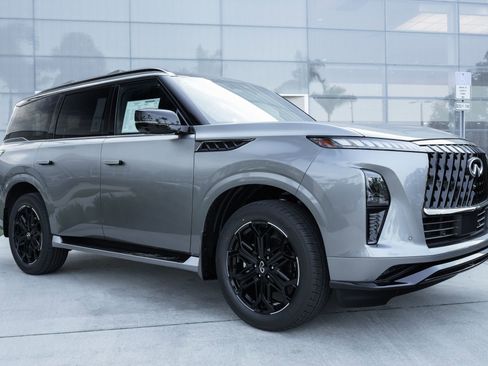 New 2026 INFINITI QX80 4WD w/ Sport Exterior Package image 3