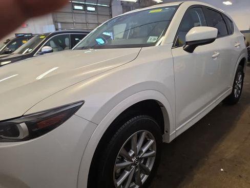 Used 2024 MAZDA CX-5 AWD 2.5 S w/ Select Package image 4