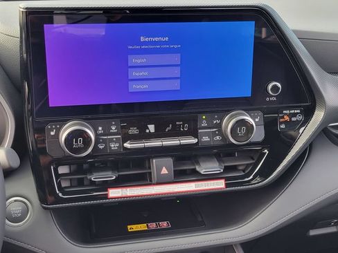 New 2026 Toyota Highlander XSE AWD/4WD image 11