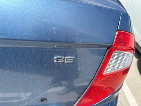 Used 2010 Ford Fusion SE FWD image 18