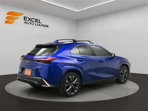 Used 2022 Lexus UX 200 F Sport image 5