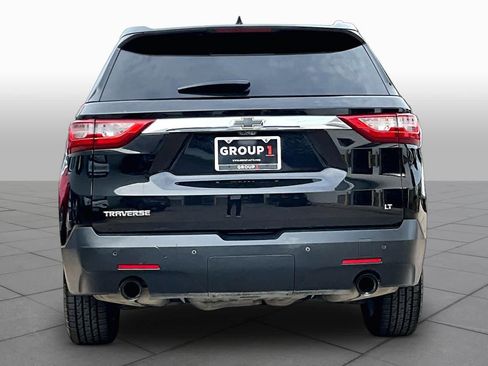 Used 2018 Chevrolet Traverse LT FWD image 5
