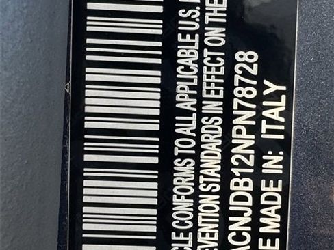 Used 2022 Jeep Renegade Latitude image 31