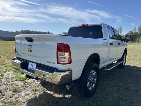 Used 2024 RAM 2500 Big Horn w/ Off Road Package AWD/4WD image 5