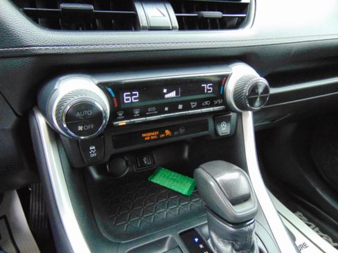 Used 2020 Toyota RAV4 XLE w/ All Weather Liner Package image 24