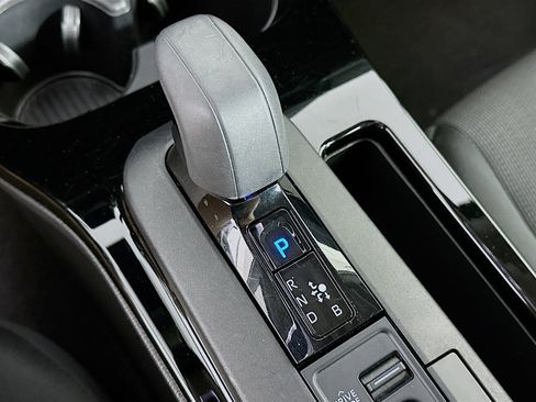 Used 2024 Toyota Prius LE image 24