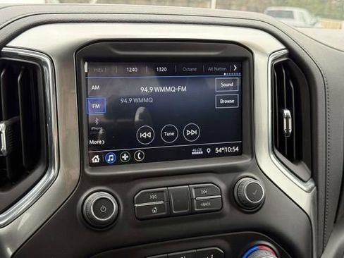 Used 2021 Chevrolet Silverado 1500 LT Trail Boss w/ Bed Protection Package image 23