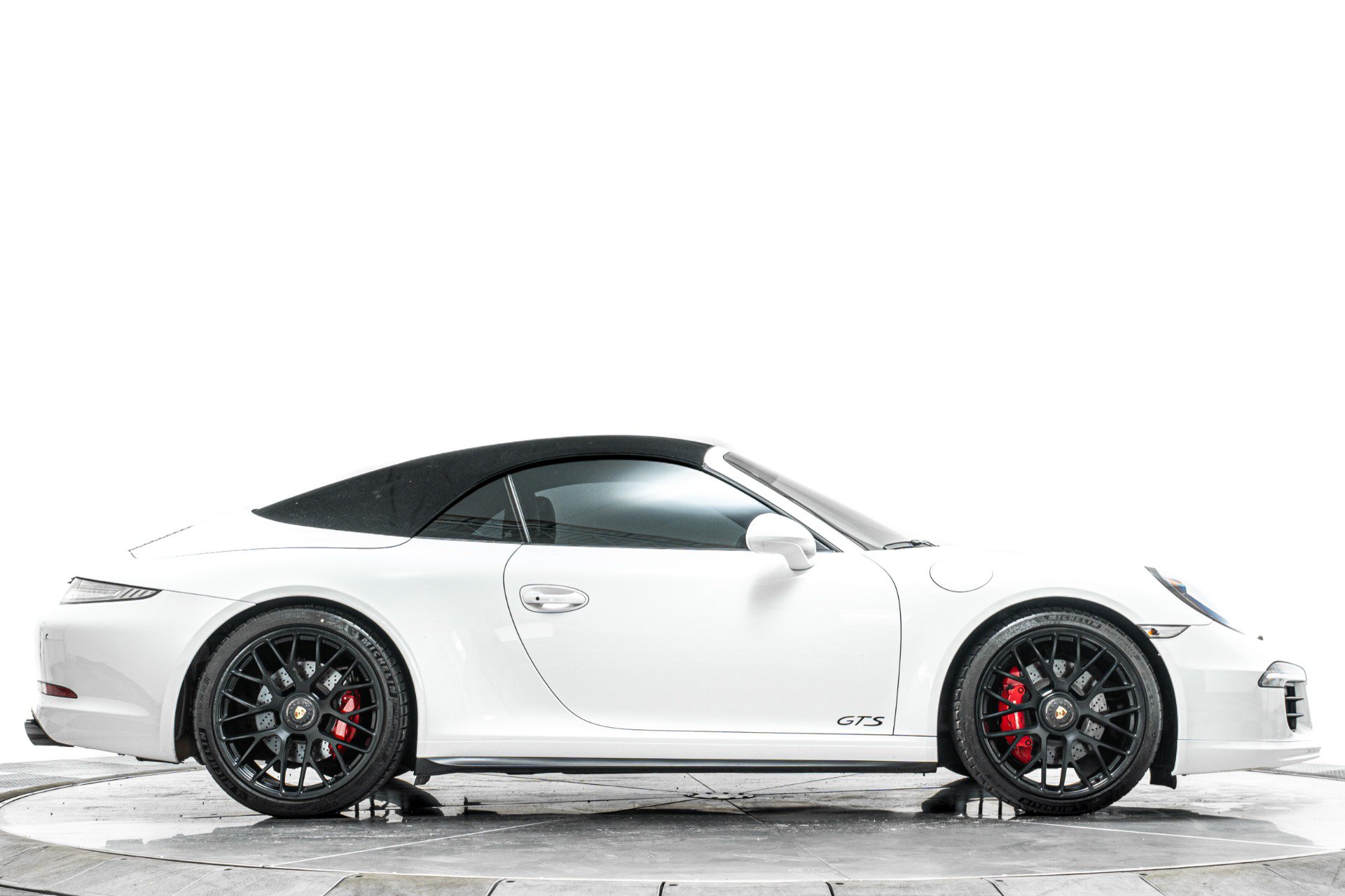 Used 2015 Porsche 911 Carrera GTS RWD image 18