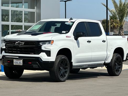Used 2026 Chevrolet Silverado 1500 LT Trail Boss w/ Convenience Package II AWD/4WD image 8