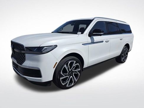 New 2026 Lincoln Navigator L Reserve image 5